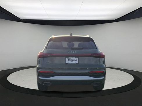 New 2025 Audi Q5 Premium Plus image 6