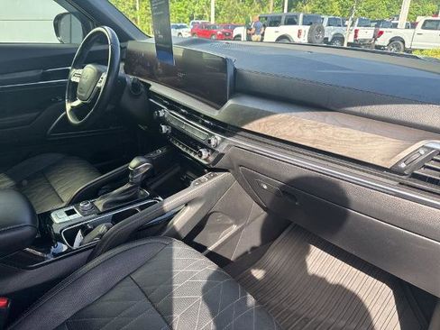 Used 2024 Kia Telluride SX X-Line AWD/4WD image 30