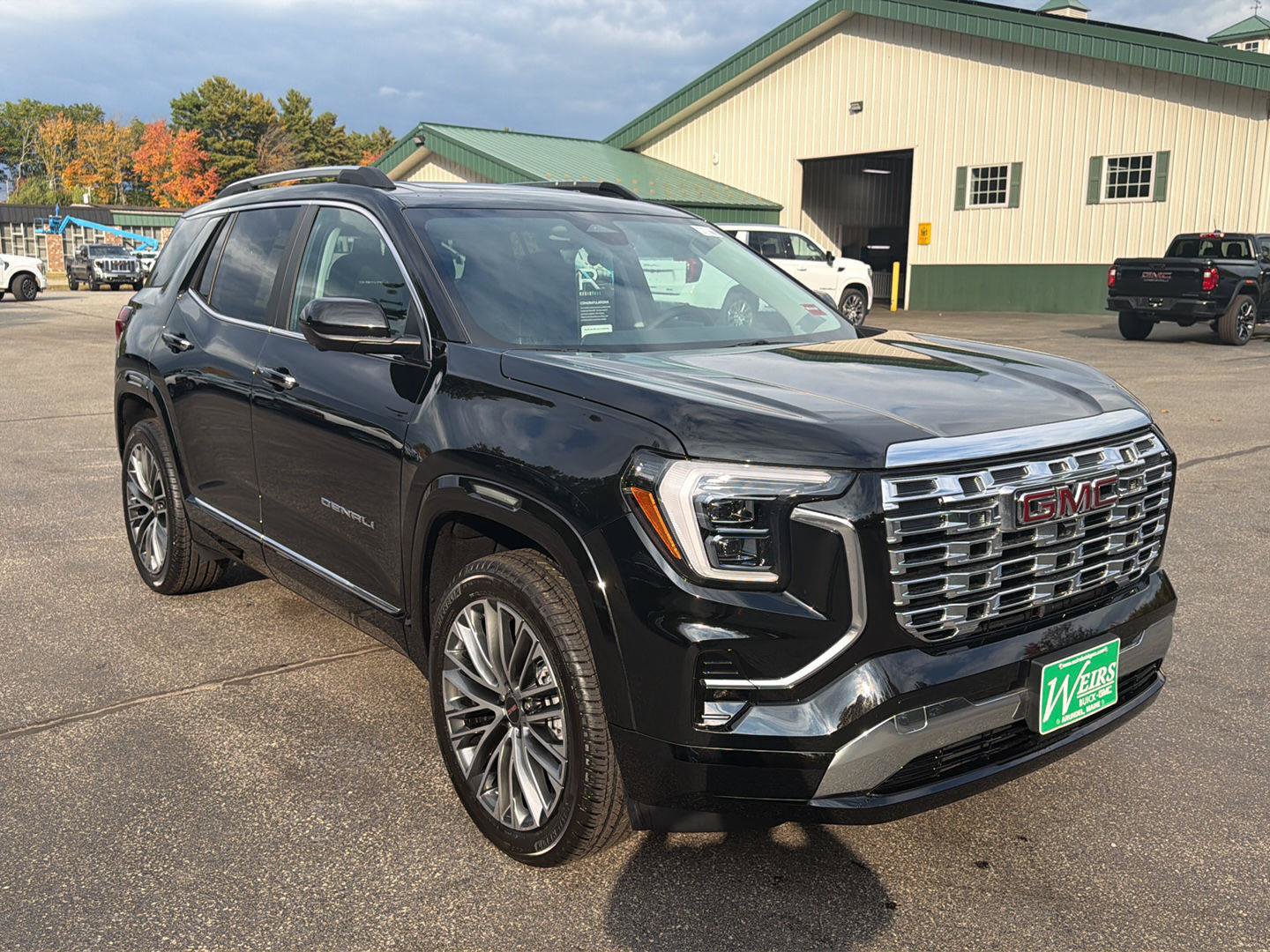 New 2027 GMC Terrain Denali w/ LPO, Floor Liner Package AWD/4WD image 7