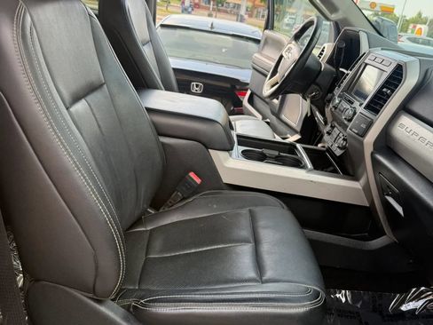 Used 2020 Ford F250 Lariat w/ Lariat Value Package AWD/4WD image 21