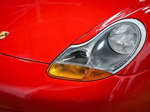 Used 2001 Porsche Boxster image 22