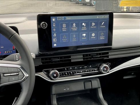 New 2025 Honda Prologue Touring image 13