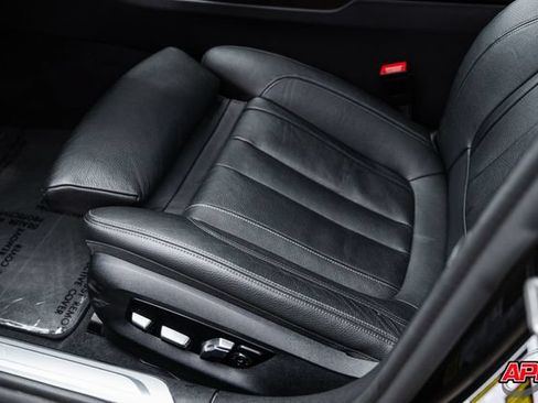 Used 2020 BMW 740i w/ Cold Weather Package RWD image 55