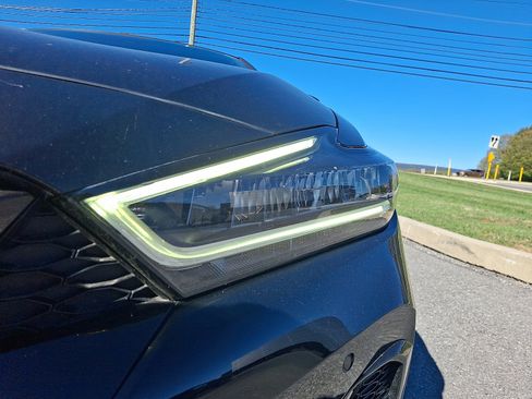 Certified 2023 Nissan Maxima SR w/ Sport Mat Group image 10