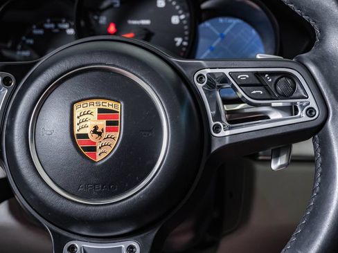 Used 2024 Porsche 718 Boxster RWD image 24