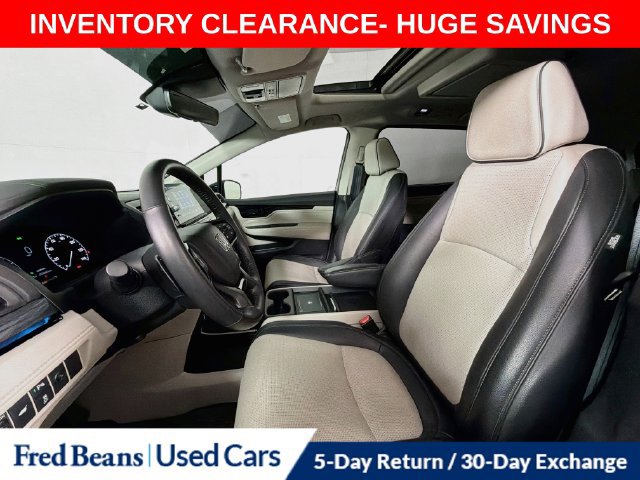 Used 2025 Honda Odyssey Elite image 26