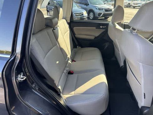 Used 2018 Subaru Forester 2.5i Limited AWD/4WD image 19