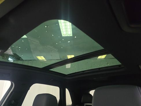 New 2025 Audi Q3 2.0T Premium image 27