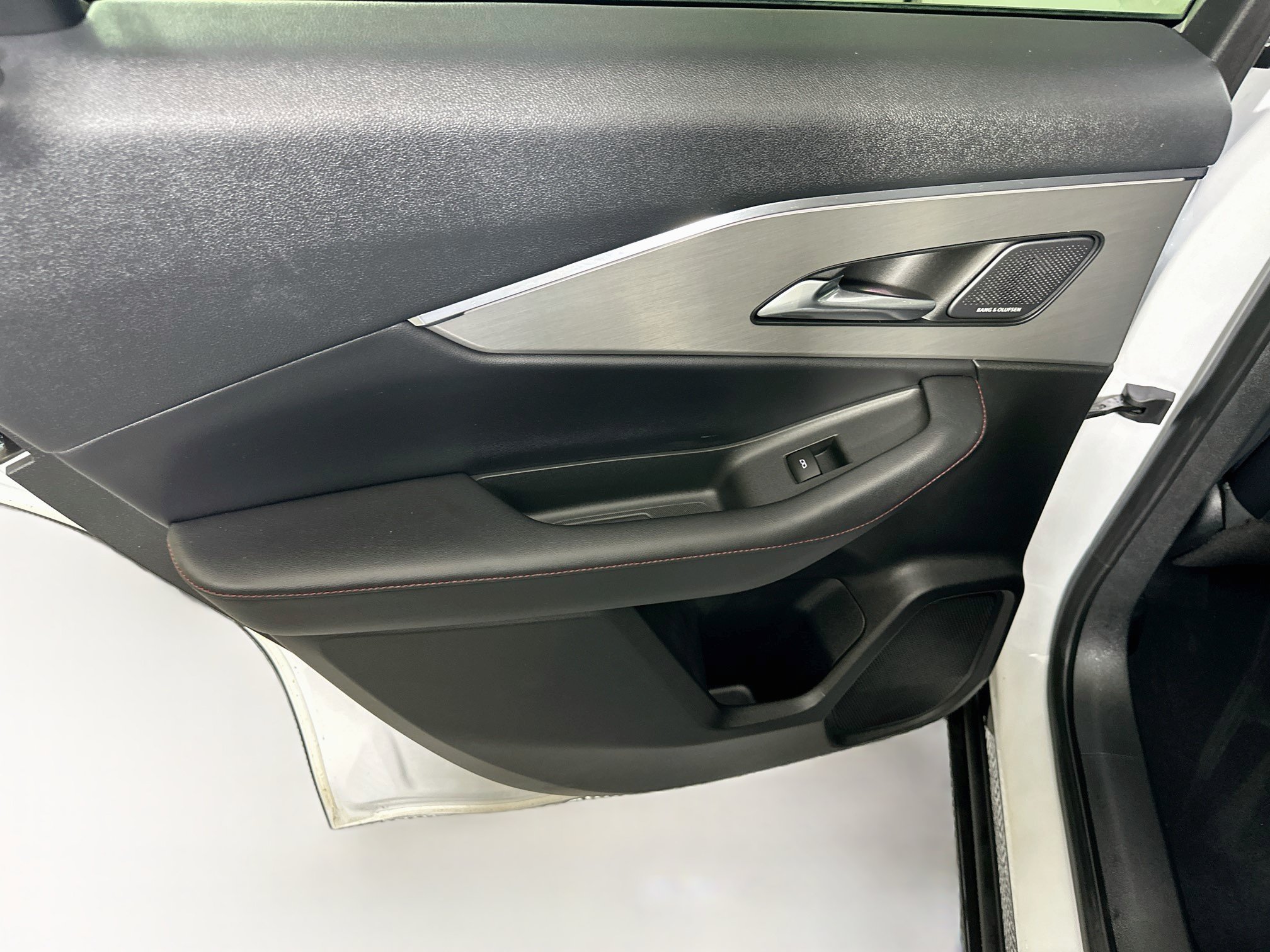 Used 2024 Acura ZDX A-Spec RWD image 26