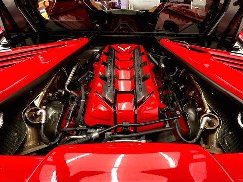 Used 2021 Chevrolet Corvette Stingray Preferred Cpe w/ Z51 Performance Package image 9