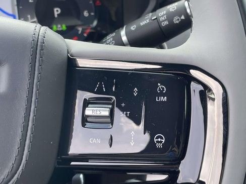 New 2026 Land Rover Range Rover Velar S AWD/4WD image 27