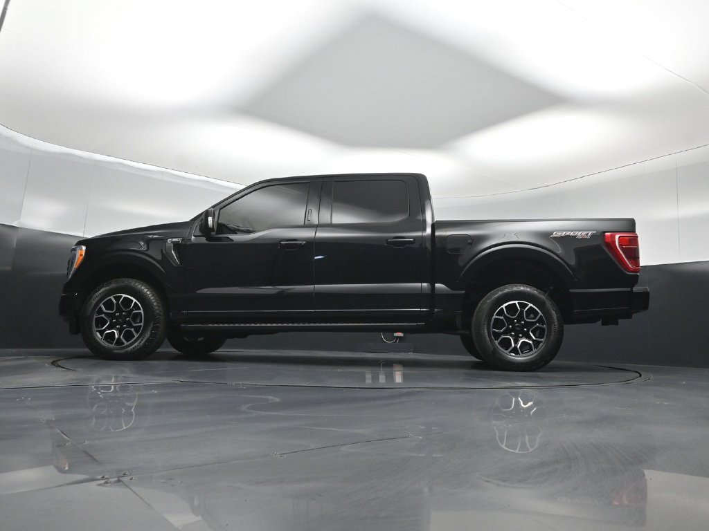 Used 2022 Ford F150 XLT w/ Equipment Group 302A High AWD/4WD image 7