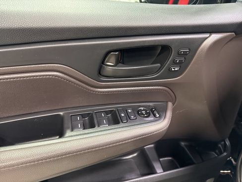 Used 2019 Honda Odyssey EX-L image 30