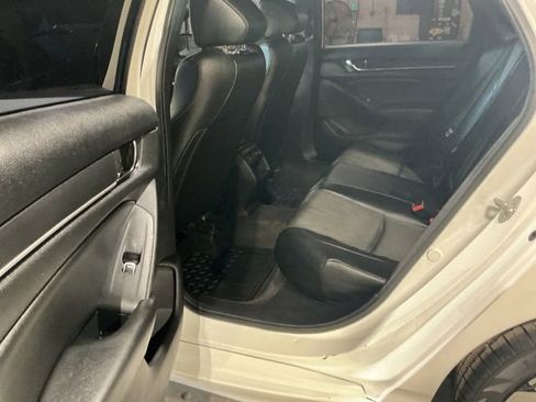 Used 2022 Honda Accord Sport image 10