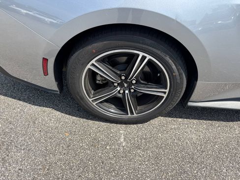 Used 2025 Ford Mustang Premium RWD image 15
