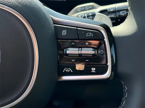 New 2025 Kia Sorento EX image 15