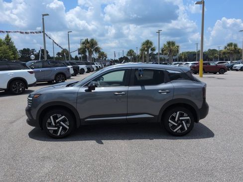 Certified 2026 Nissan Kicks SV FWD image 7