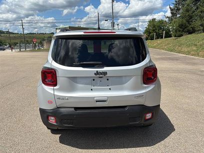 Used 2021 Jeep Renegade Latitude w/ Luxury Group I
