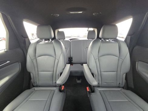Used 2023 Buick Enclave Essence w/ LPO, Floor Liner Package FWD image 18