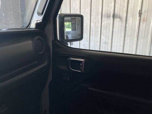 Used 2021 Jeep Wrangler Unlimited Sport AWD/4WD image 24