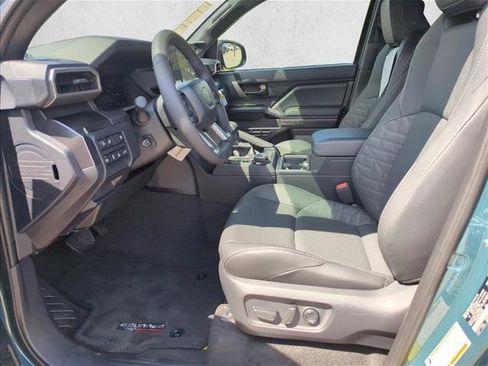 New 2026 Toyota 4Runner TRD Off-Road Premium AWD/4WD image 13