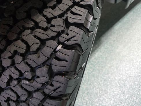 Used 2006 Jeep Wrangler Unlimited AWD/4WD image 13
