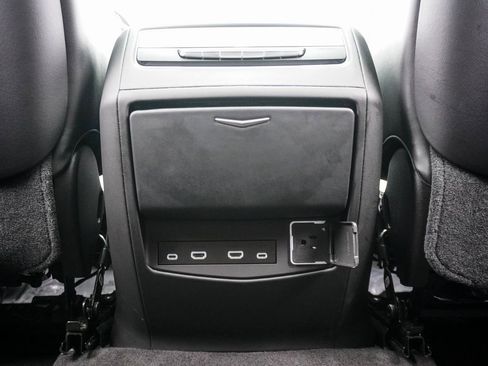 Used 2023 Cadillac Escalade Sport image 14