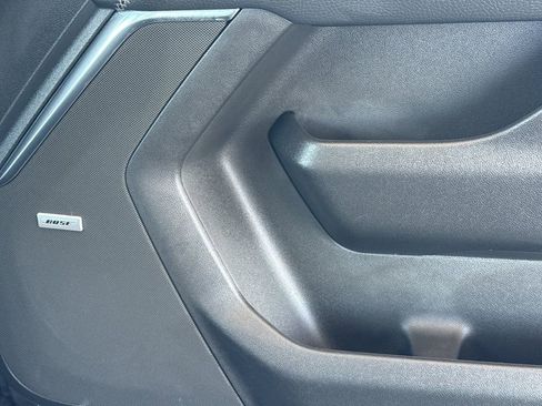 Used 2025 GMC Yukon XL Denali image 29