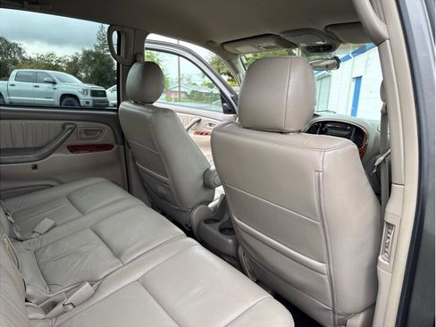 Used 2006 Toyota Tundra Limited image 24