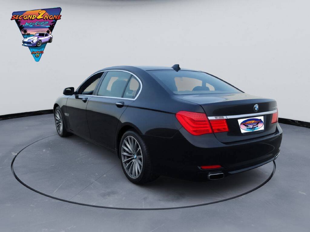 Used 2011 BMW 740Li RWD image 3