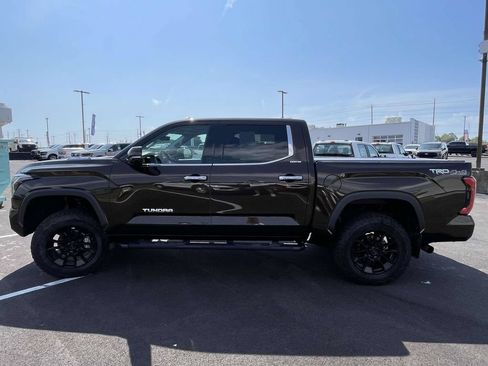 Used 2022 Toyota Tundra Limited w/ TRD Off-Road Package AWD/4WD image 6