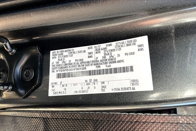 Used 2017 Ford F150 Platinum w/ Equipment Group 701A Luxury AWD/4WD image 20