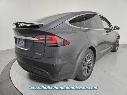 Used 2018 Tesla Model X 75D AWD/4WD image 6