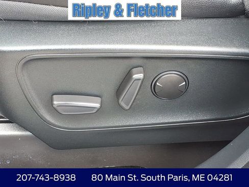 Used 2022 Ford Escape SEL FWD image 12