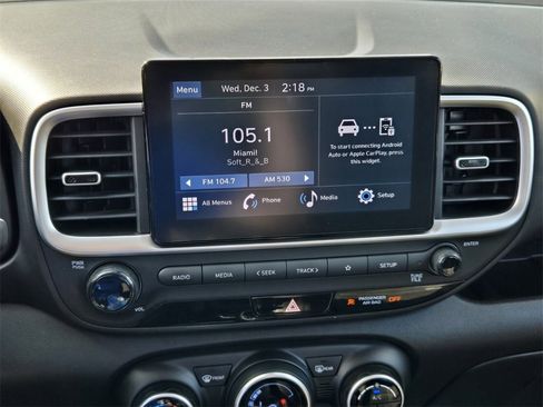 Certified 2023 Hyundai Venue SEL w/ Cargo Package image 18