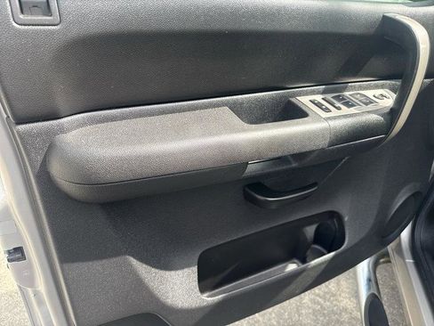 Used 2009 GMC Sierra 1500 SL image 11