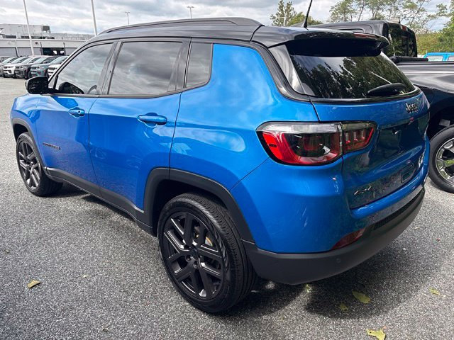 Used 2026 Jeep Compass Limited AWD/4WD image 16