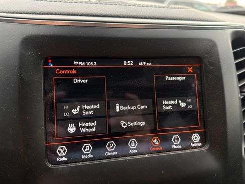 Used 2021 Jeep Cherokee Latitude Lux AWD/4WD image 3