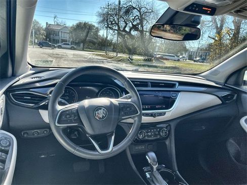 Used 2022 Buick Encore GX Select image 10