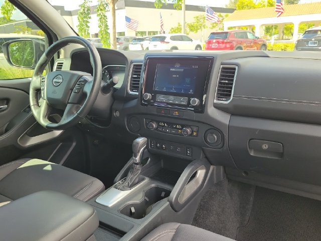 Used 2022 Nissan Frontier SV RWD image 14
