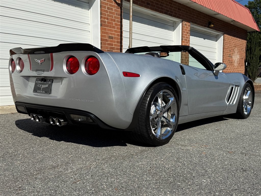Used 2011 Chevrolet Corvette Grand Sport w/ Preferred Equipment Group RWD image 41