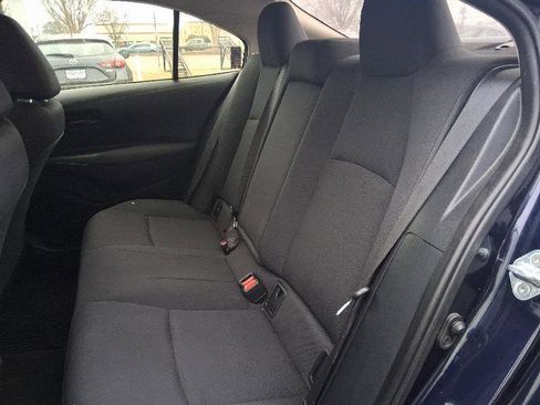 Used 2022 Toyota Corolla LE image 15