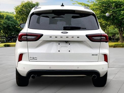 Used 2024 Ford Escape ST-Line w/ Tech Pack #1 AWD/4WD image 4