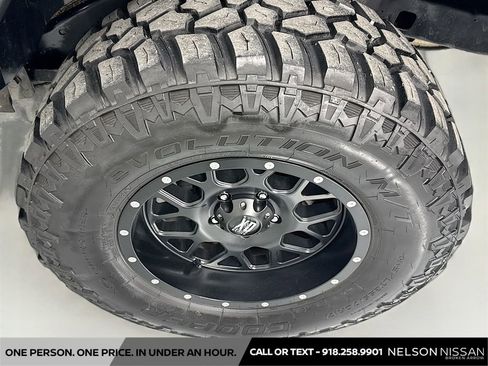 Used 2012 Jeep Wrangler Sport w/ Connectivity Group AWD/4WD image 29