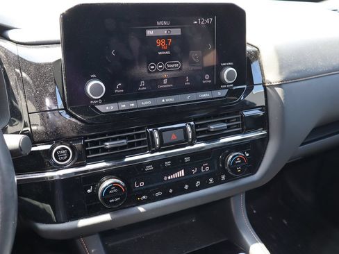 Used 2024 Nissan Pathfinder Rock Creek AWD/4WD image 7