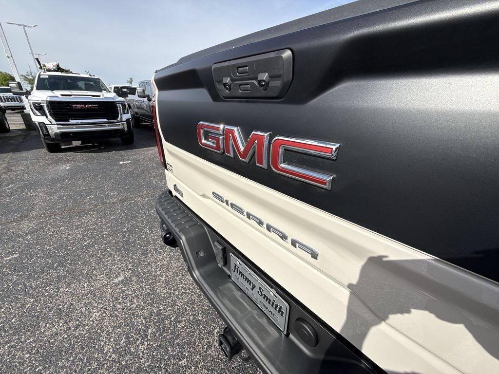 Certified 2026 GMC Sierra 1500 AT4X w/ AT4X AEV Edition AWD/4WD image 38