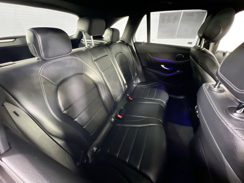 Used 2022 Mercedes-Benz GLC 300 4MATIC SUV image 26