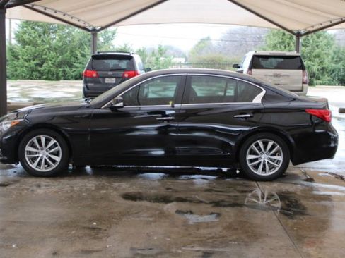 Used 2015 INFINITI Q50 Premium w/ Technology Package image 6