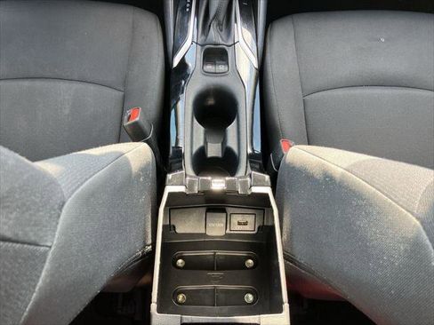 Certified 2021 Toyota Corolla LE image 17