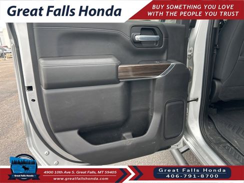 Used 2021 Chevrolet Silverado 1500 LT Trail Boss w/ Convenience Package II AWD/4WD image 20